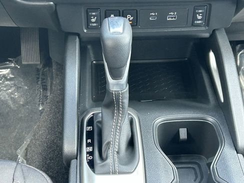 Certified 2025 Nissan Frontier SV w/ SV Convenience Package RWD image 22