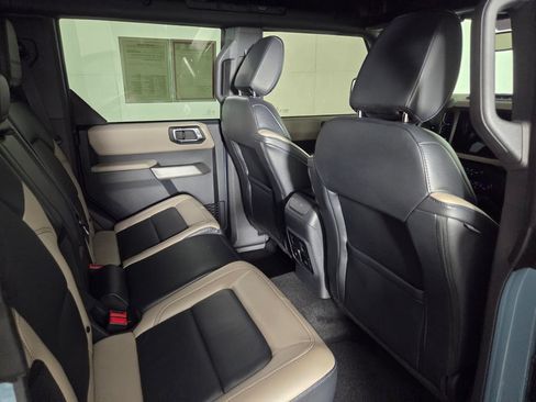 Used 2023 Ford Bronco Wildtrak AWD/4WD image 29