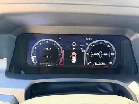 Used 2025 Toyota 4Runner TRD Sport AWD/4WD image 14