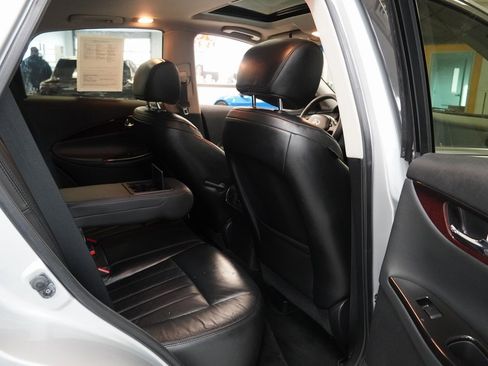 Used 2015 INFINITI QX50 AWD image 21