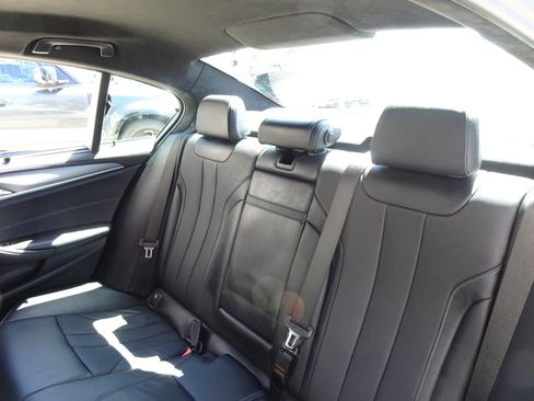 Used 2022 BMW M5 w/ Executive Package AWD/4WD image 15