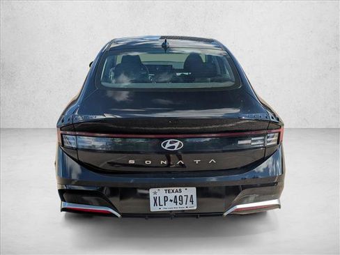 Used 2024 Hyundai Sonata SEL FWD image 6