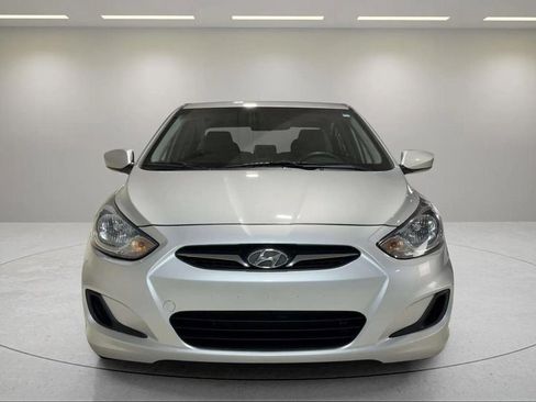 Used 2013 Hyundai Accent GLS image 12