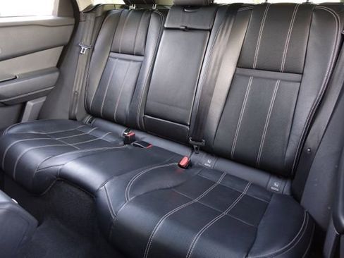 Used 2019 Land Rover Range Rover Velar S image 16