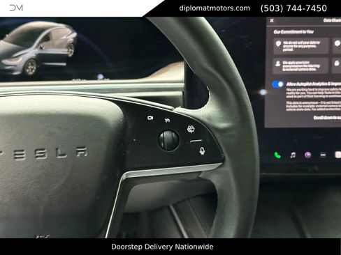 Used 2024 Tesla Model X image 35