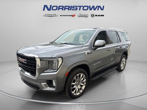 Used 2022 GMC Yukon SLE AWD/4WD image 3