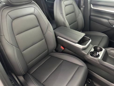 Used 2026 GMC Terrain Elevation w/ Elevation Premium Package image 28