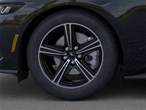 New 2025 Ford Mustang Premium image 19