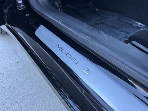 Used 2019 Tesla Model 3 Mid Range image 23