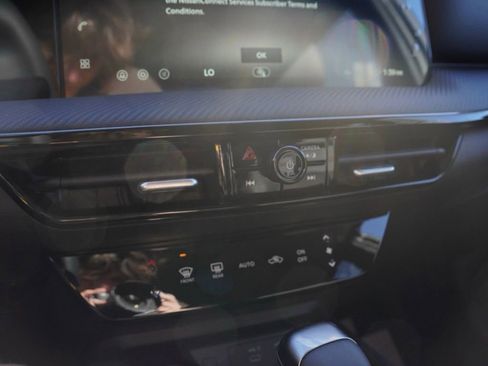 New 2026 Nissan Kicks SV image 14