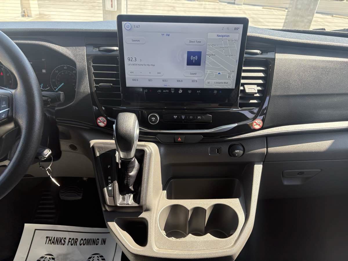 Used 2024 Ford Transit 350 XLT RWD image 23