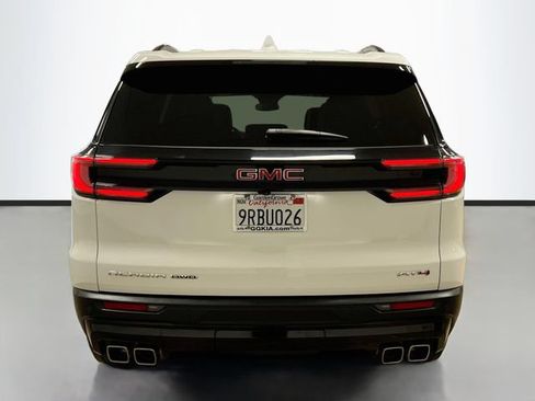 Used 2025 GMC Acadia AT4 w/ Luxury Package AWD/4WD image 6