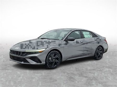 New 2026 Hyundai Elantra SEL Sport Premium FWD image 3