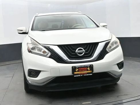 Used 2016 Nissan Murano SV w/ Premium Package AWD/4WD image 3