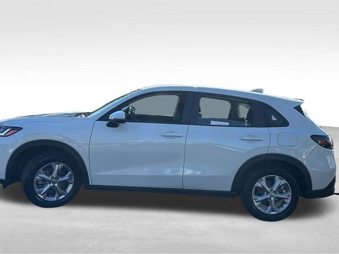 Certified 2025 Honda HR-V LX image 4