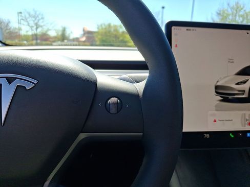 Used 2022 Tesla Model 3 RWD image 18