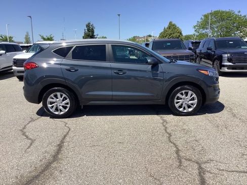 Used 2021 Hyundai Tucson Value FWD image 4
