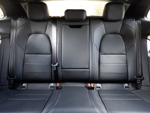 Certified 2025 Porsche Macan Electric RWD image 27