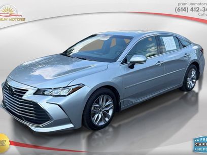 Used 2019 Toyota Avalon XLE w/ Moonroof Package