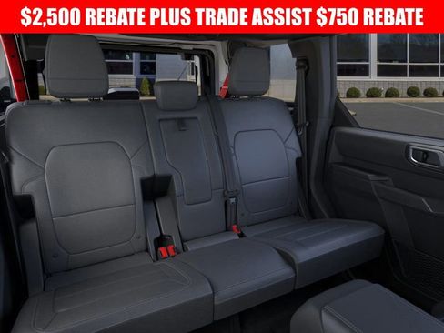 New 2025 Ford Bronco Badlands image 11