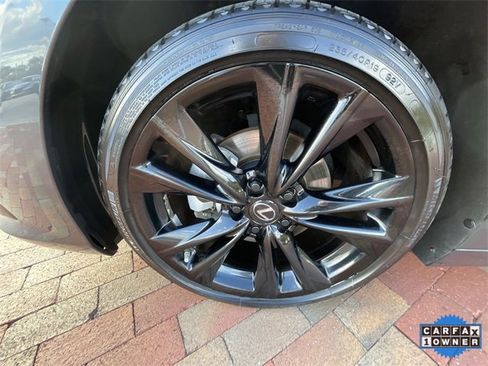 Used 2023 Lexus ES 300h F Sport image 10