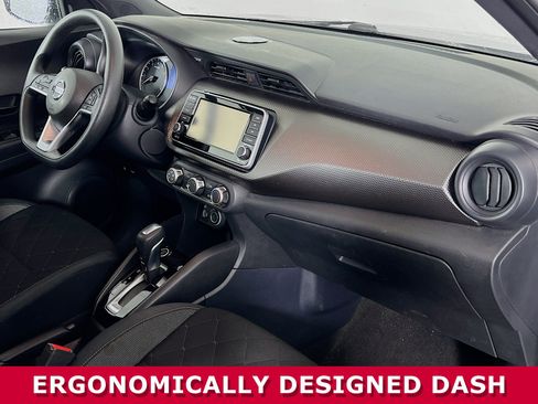 Certified 2020 Nissan Kicks S image 21