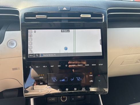 Used 2024 Hyundai Tucson Limited image 12