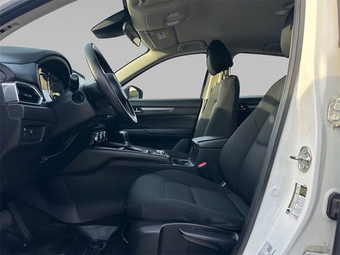 Used 2017 MAZDA CX-5 Sport image 11