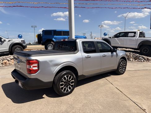 Certified 2024 Ford Maverick Lariat FWD image 4