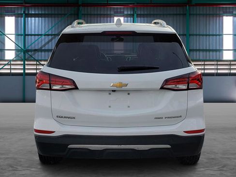 Used 2022 Chevrolet Equinox Premier w/ LPO, Floor Liner Package image 4