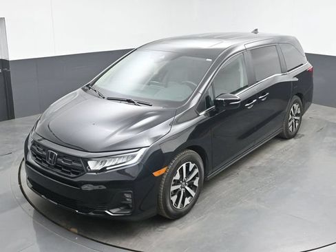 Certified 2025 Honda Odyssey EX-L image 15