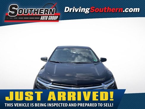 Used 2024 Chevrolet Equinox LS w/ LS Convenience Package AWD/4WD image 1