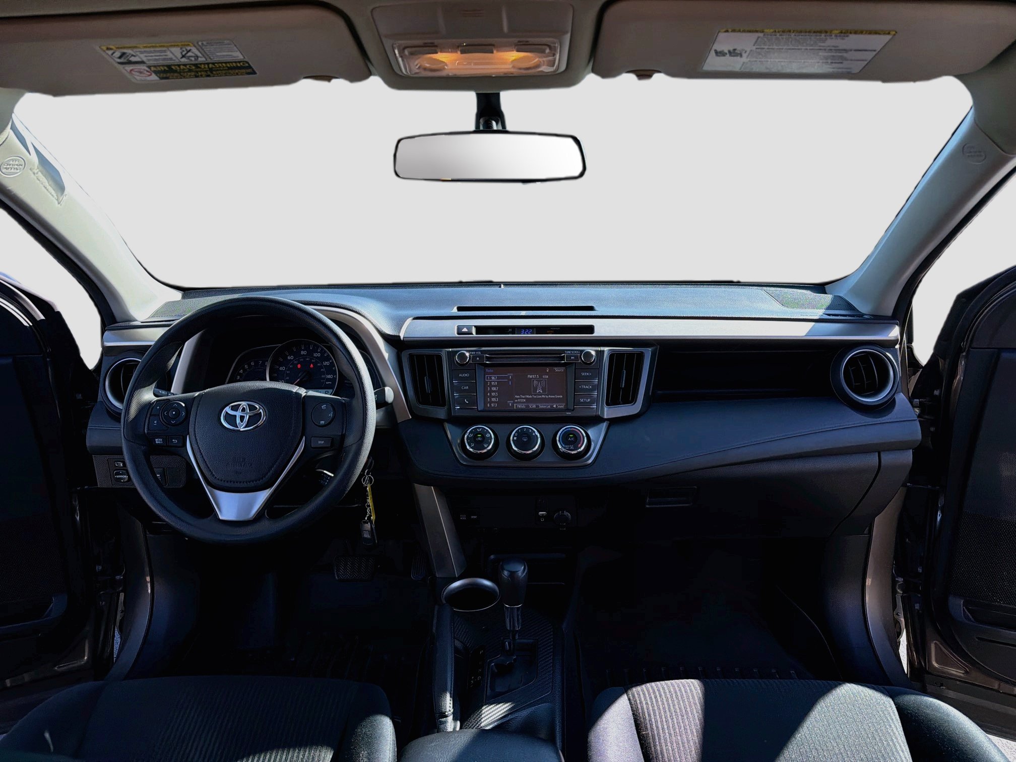Used 2015 Toyota RAV4 LE AWD/4WD image 9