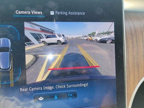 Used 2023 Mercedes-Benz GLC 300 4MATIC image 12