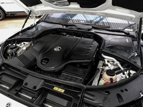 Used 2022 Mercedes-Benz S 500 4MATIC w/ AMG Line Package image 46