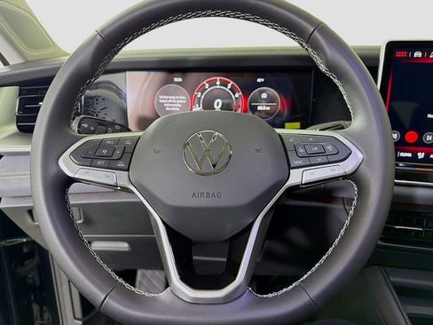 New 2026 Volkswagen Tiguan SE image 12