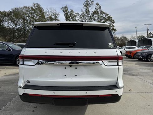 Used 2024 Lincoln Navigator L Reserve image 20