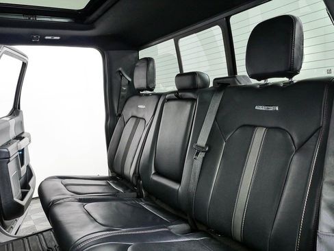 Used 2020 Ford F150 Platinum w/ Equipment Group 701A Luxury AWD/4WD image 20