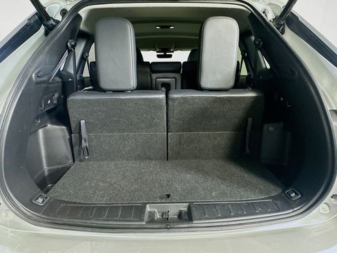 Used 2025 Mitsubishi Outlander SE image 30