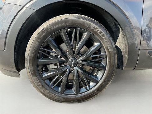 Used 2022 Kia Telluride SX w/ Nightfall Edition Package image 34