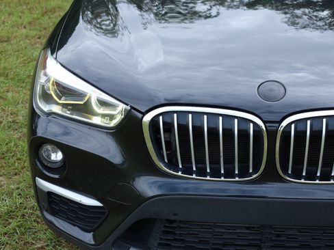 Used 2017 BMW X1 xDrive28i w/ Premium Package image 23