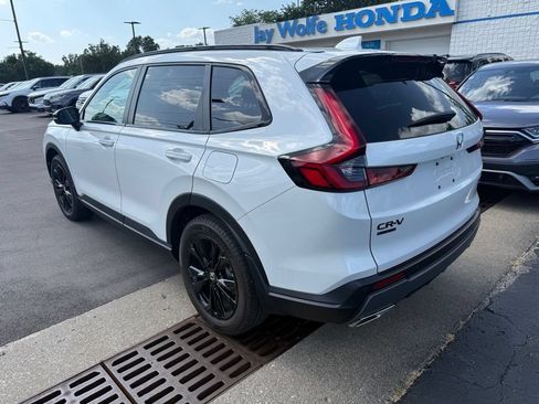 Certified 2026 Honda CR-V Sport Touring image 4