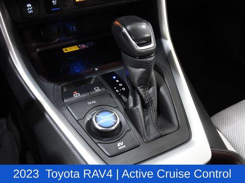 Used 2023 Toyota RAV4 Limited AWD/4WD image 24