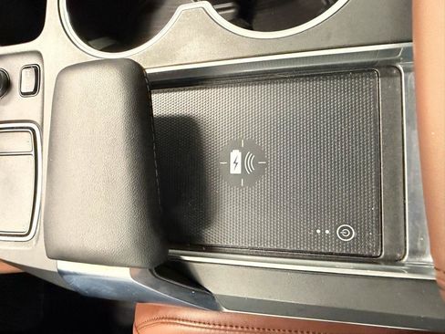Used 2022 Acura MDX w/ Technology Package FWD image 27