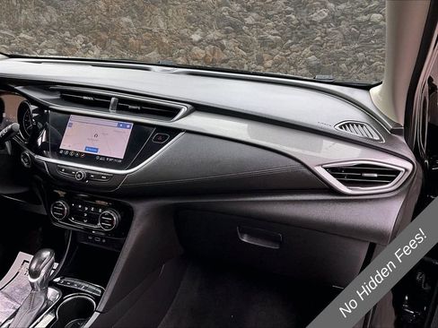 Used 2020 Buick Encore GX Essence w/ Experience Buick Package AWD/4WD image 15