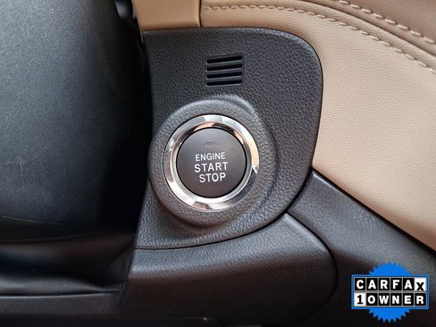 Certified 2025 Subaru Outback Limited AWD/4WD image 29