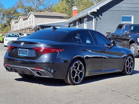 Used 2023 Alfa Romeo Giulia Veloce image 7