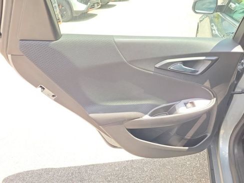 Used 2025 Chevrolet Malibu LT FWD image 13