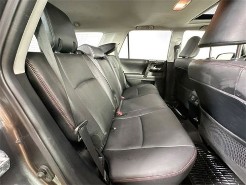 Used 2020 Toyota 4Runner TRD Off-Road Premium image 27