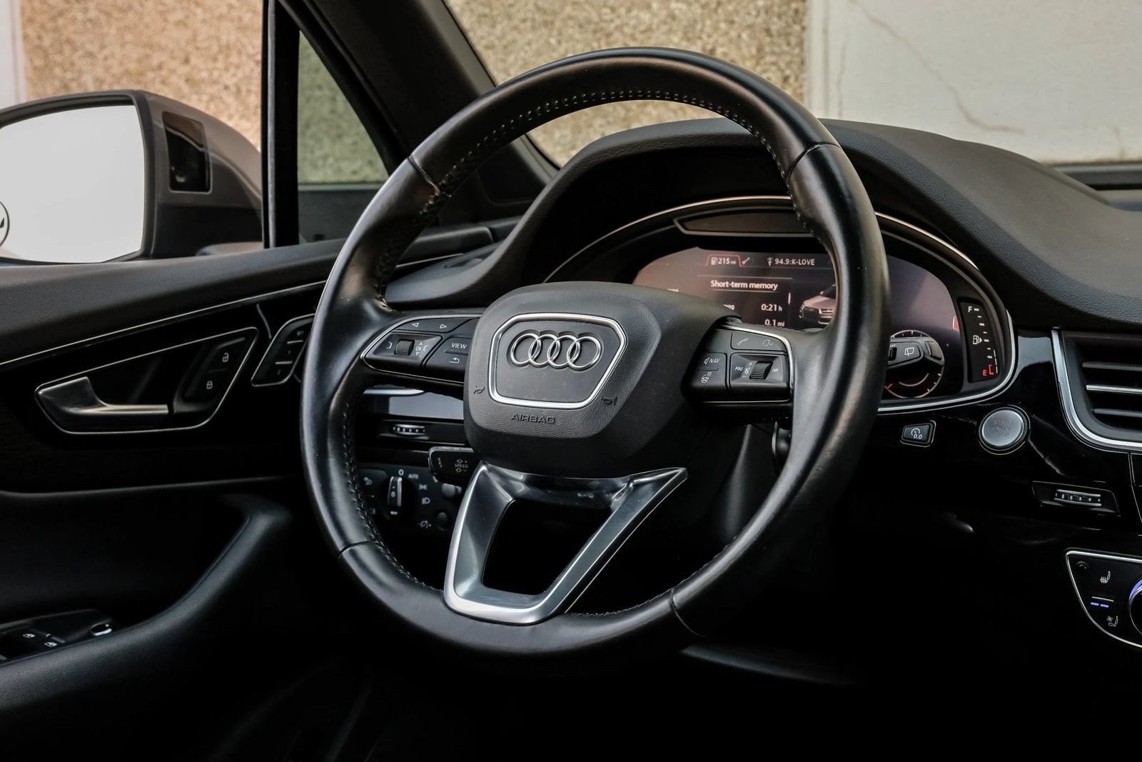 Used 2018 Audi Q7 3.0T Prestige w/ Prestige Package AWD/4WD image 18